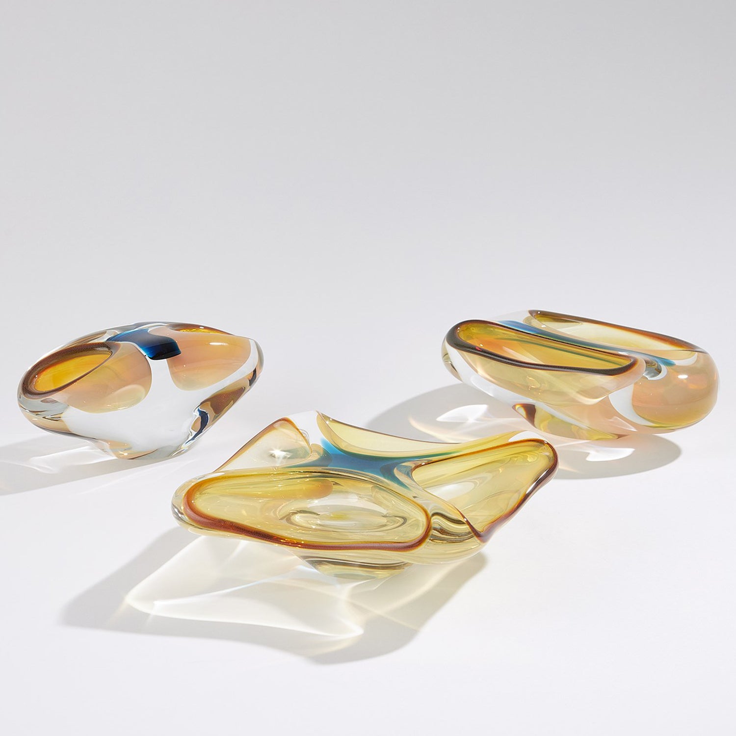 Global Views Quattro Vessel