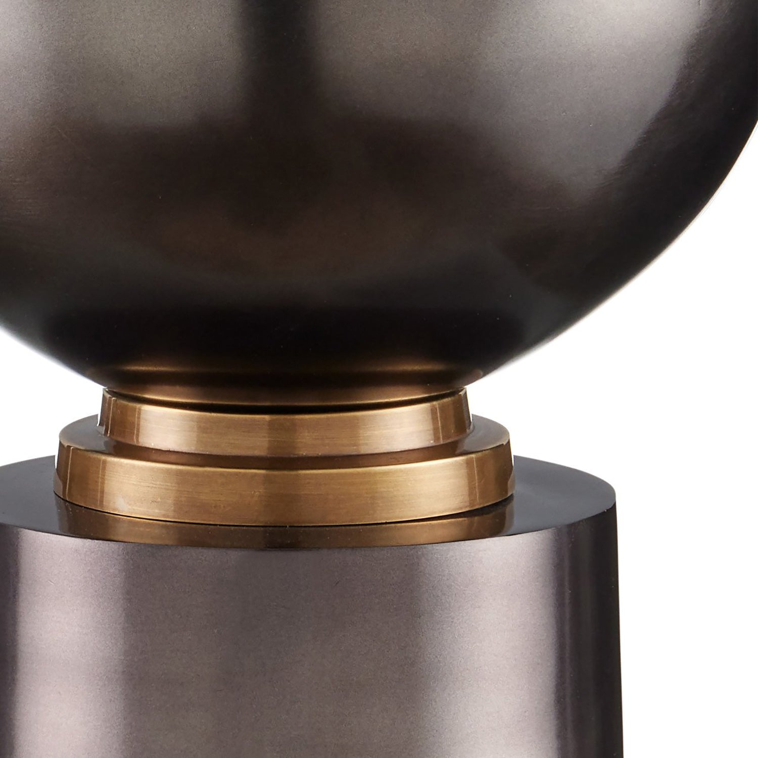 Currey & Co Tamerlane Table Lamp