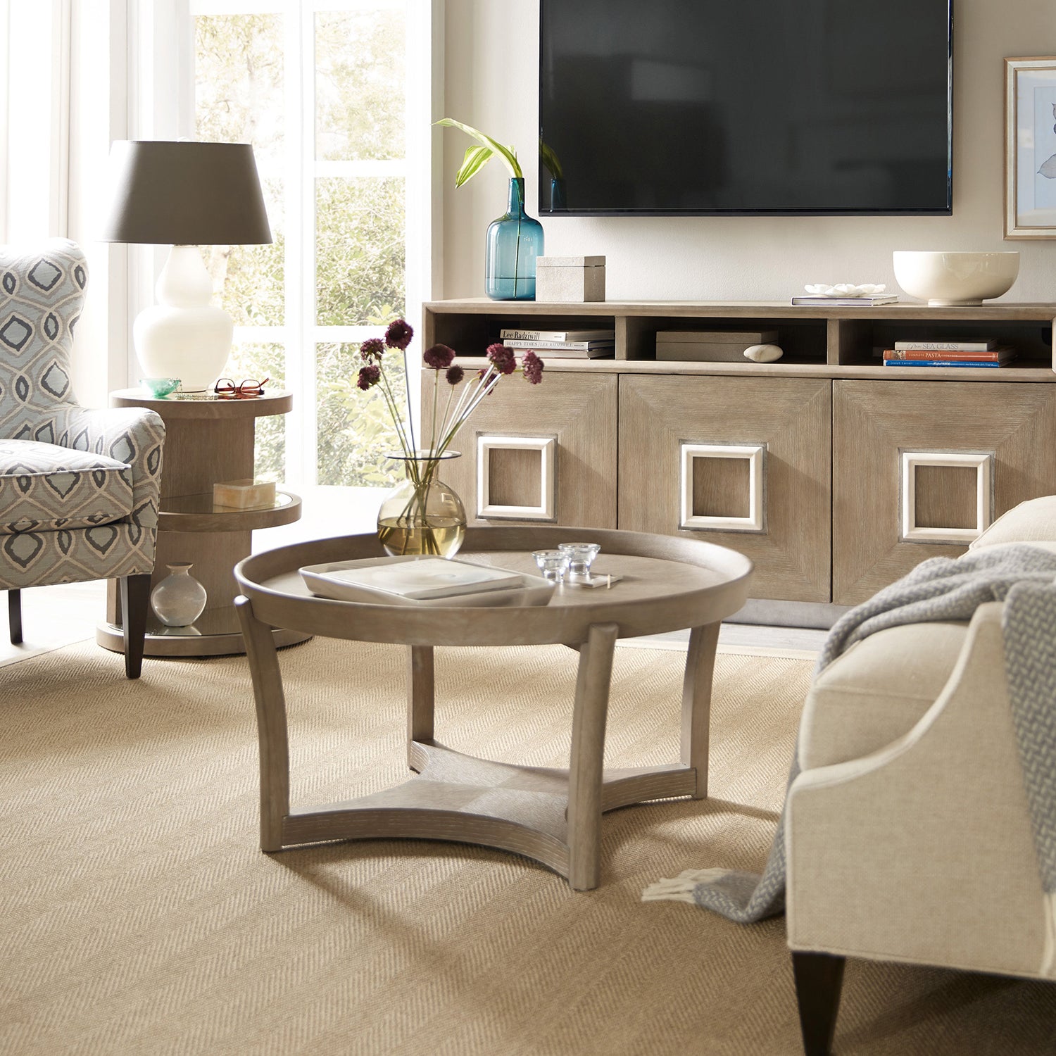 Hooker Furniture Affinity Round Cocktail Table