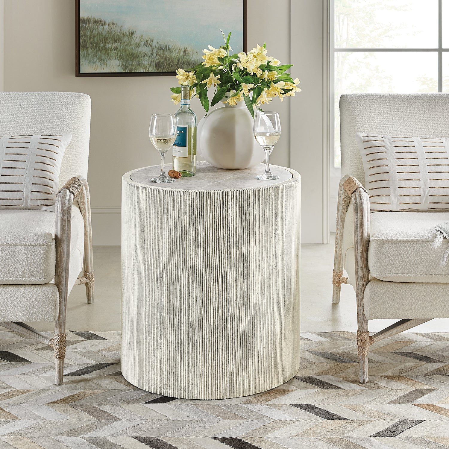 Hooker Furniture Serenity Swale Round Side Table