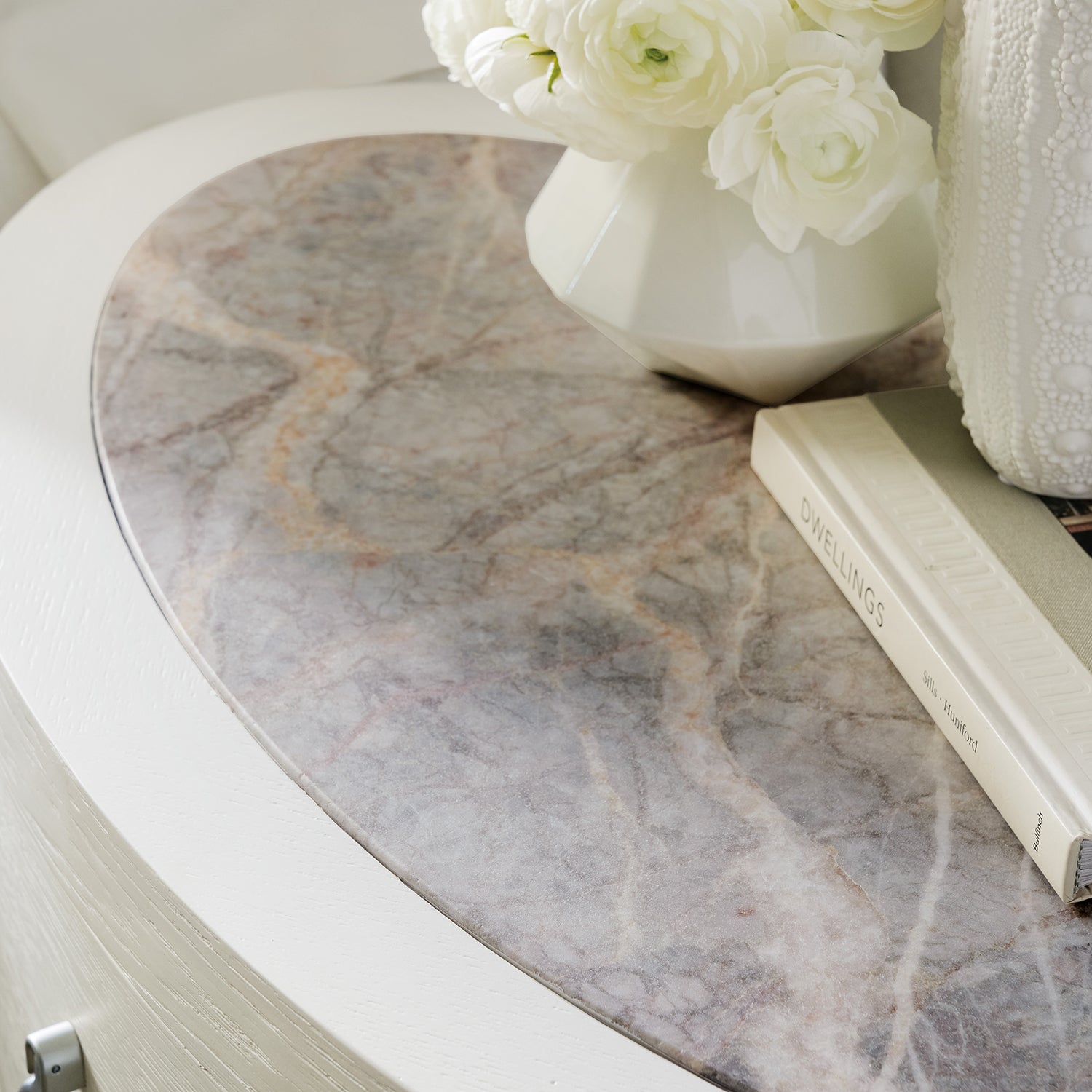 Hooker Furniture Serenity Wavecrest Oval Nightstand