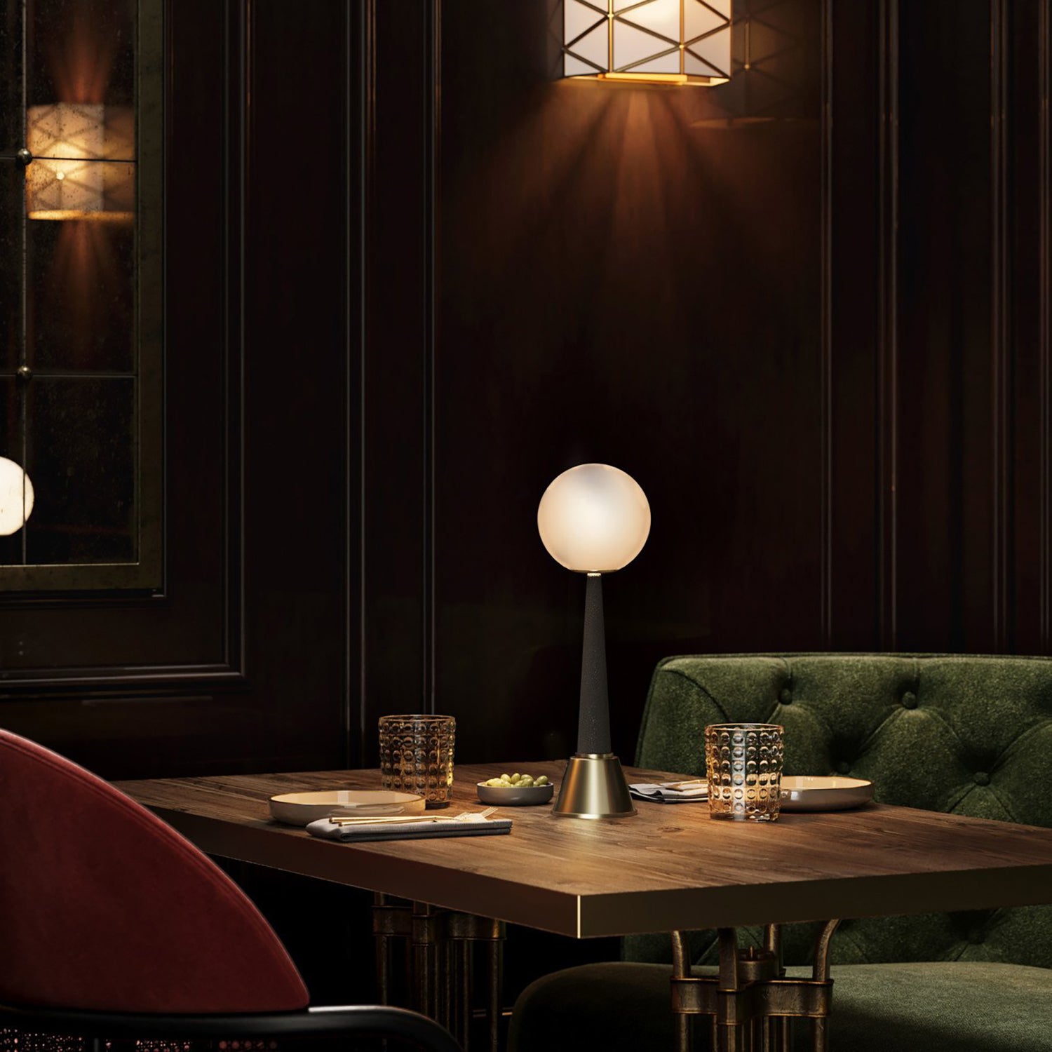 Currey & Co Sortie Brass Cordless Table Lamp