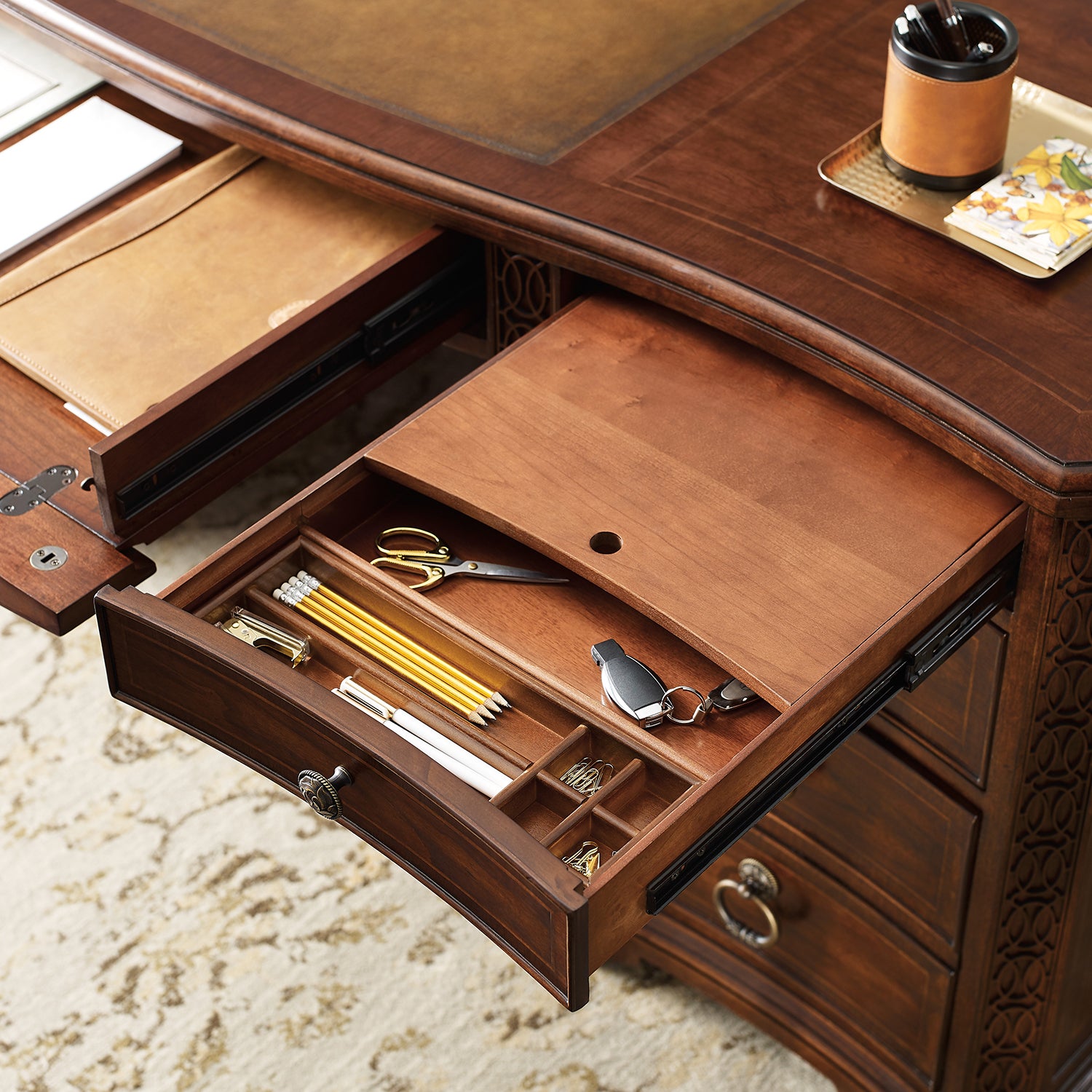 Hooker Furniture Charleston Executive Desk