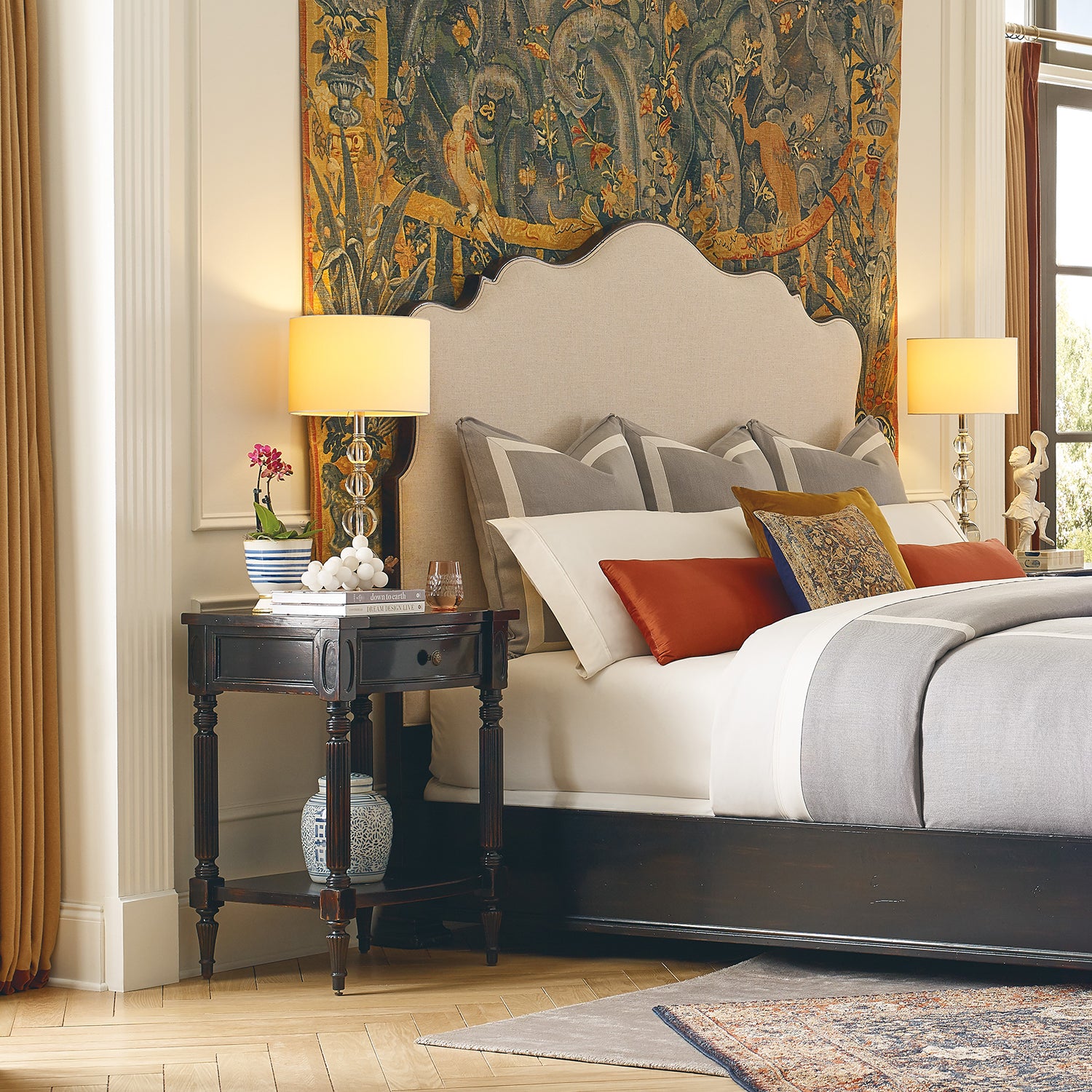 Hooker Furniture Charleston One-Drawer Telephone Table