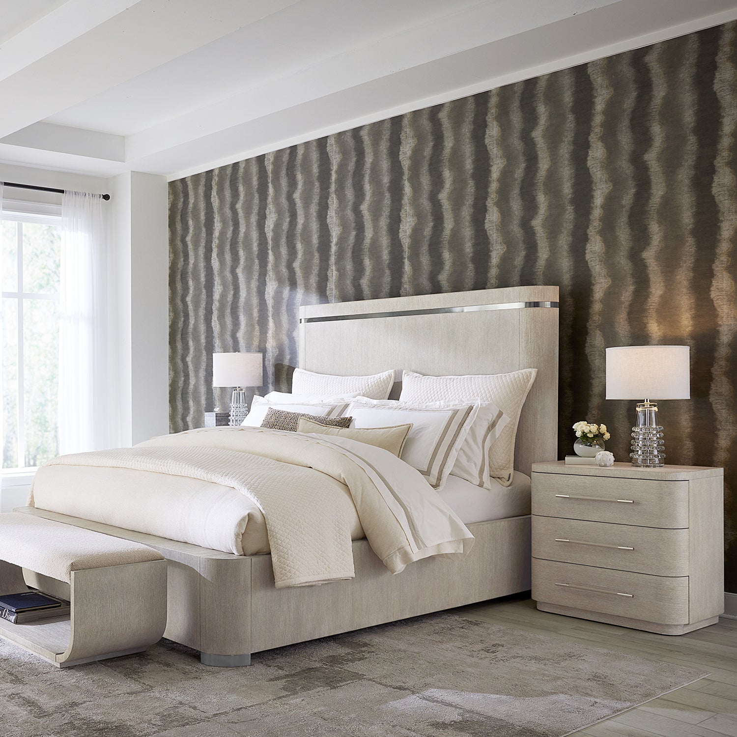 Hooker Furniture Modern Mood Panel Bed - Thumbnail 3