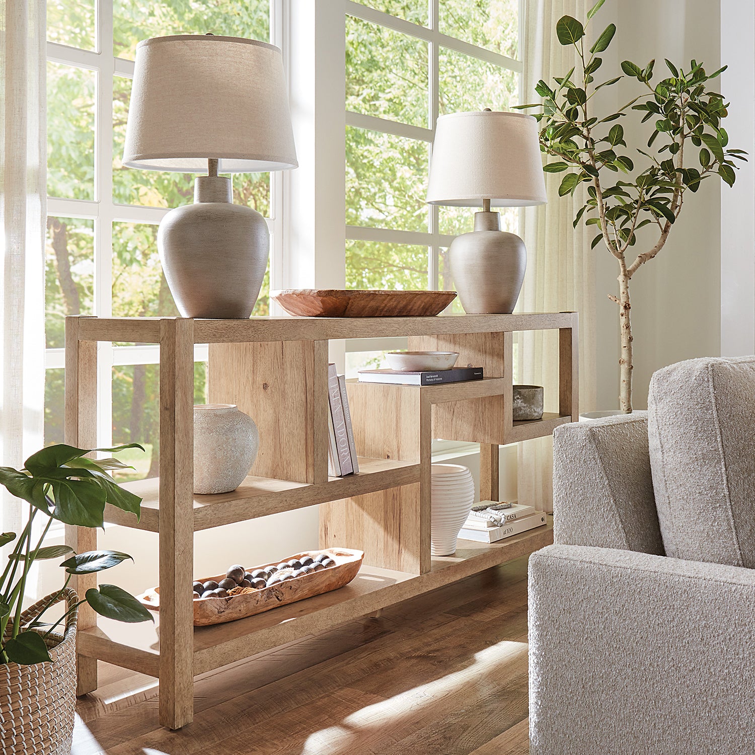 Hooker Furniture Vineyard Row Small Console