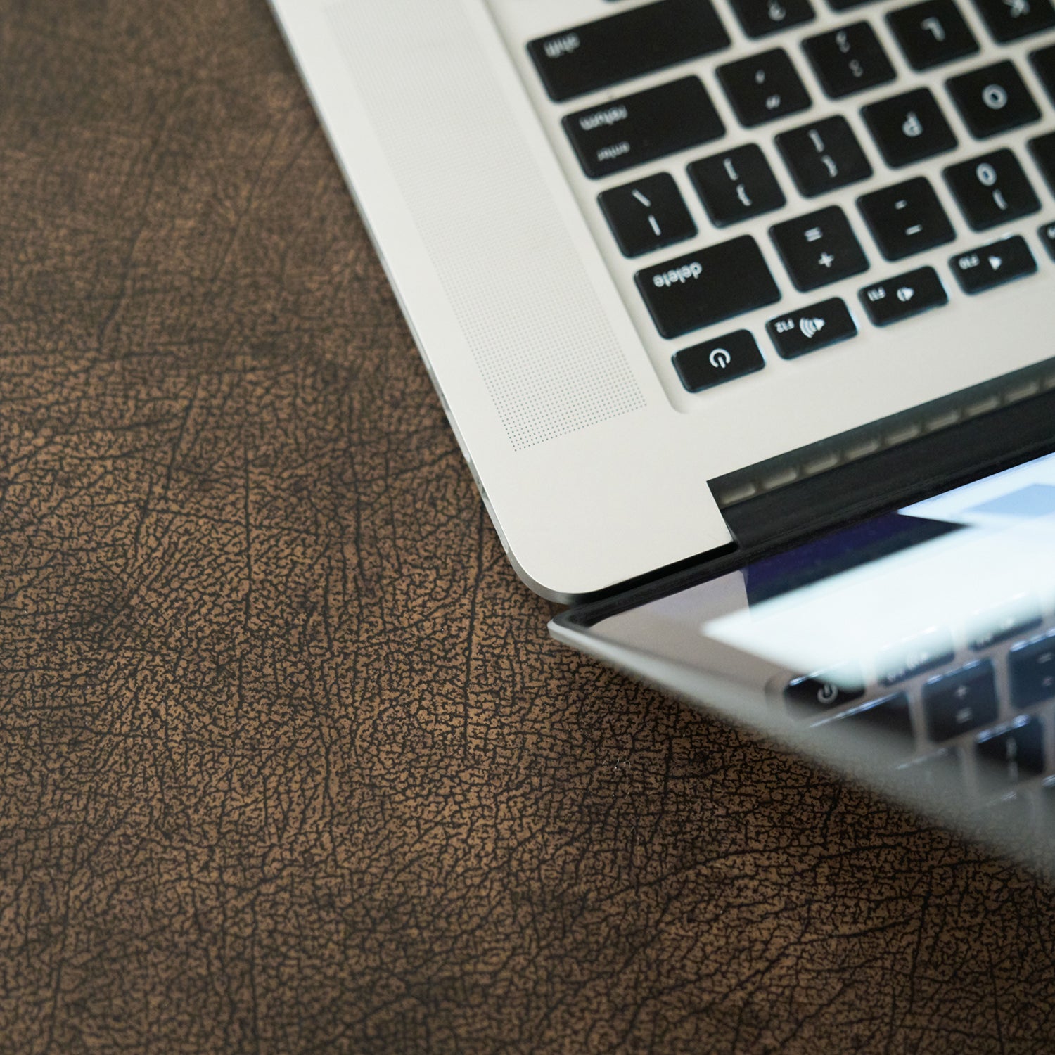 Hooker Furniture La Grange San Felipe Executive Desk