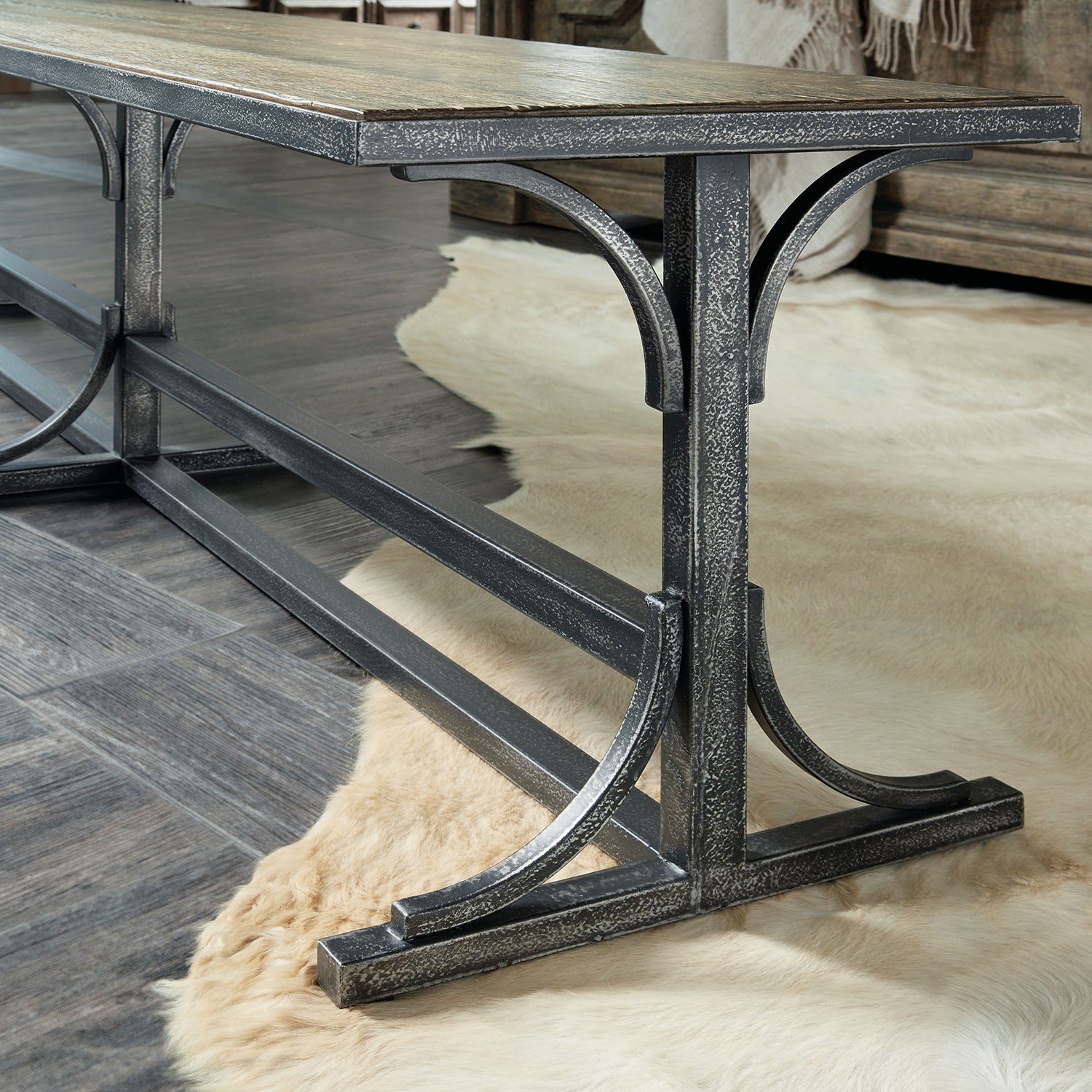 Hooker Furniture La Grange Von Rosenberg Bed Bench