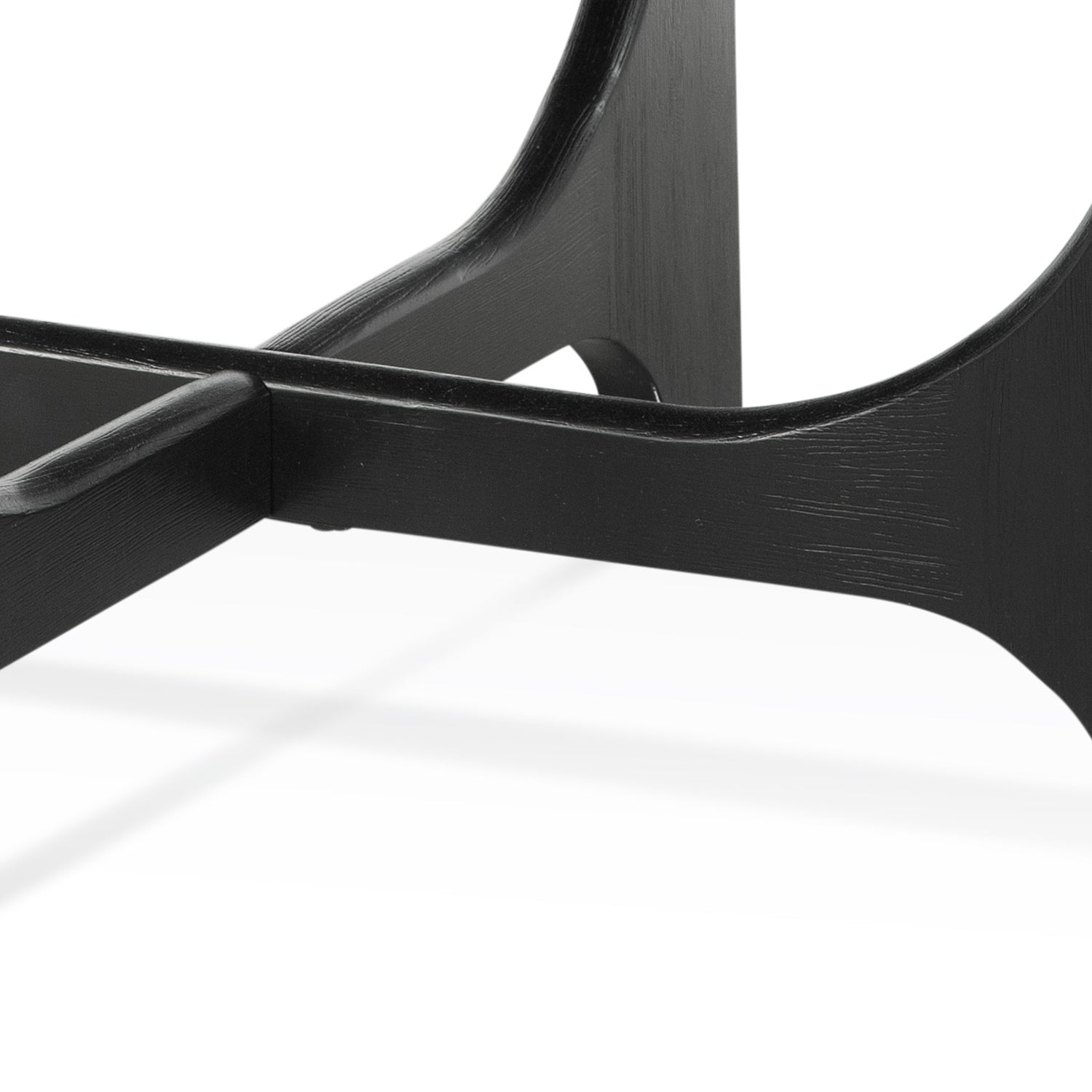 Bassett Mirror Dunnigan Round Cocktail Table