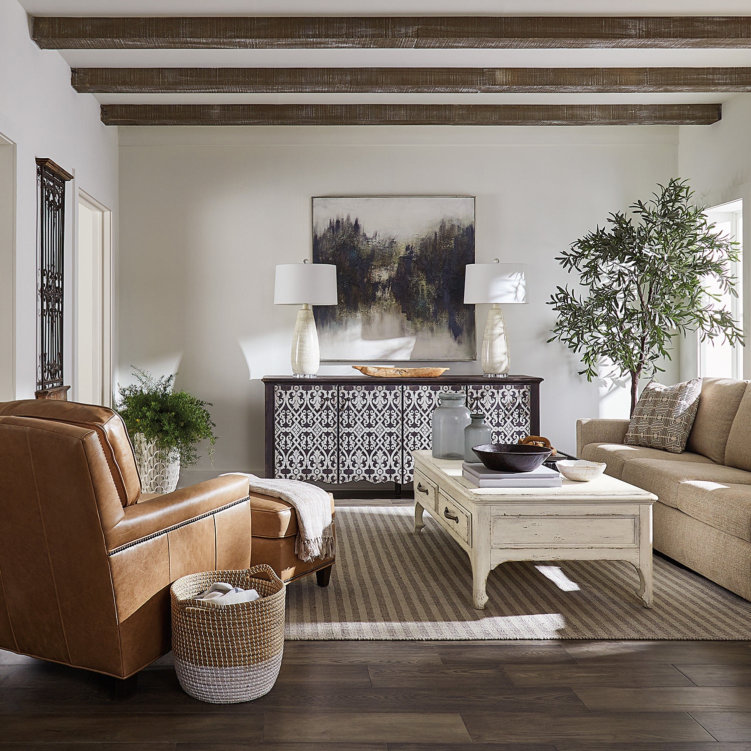 Hooker Furniture Americana Molasses Entertainment Credenza