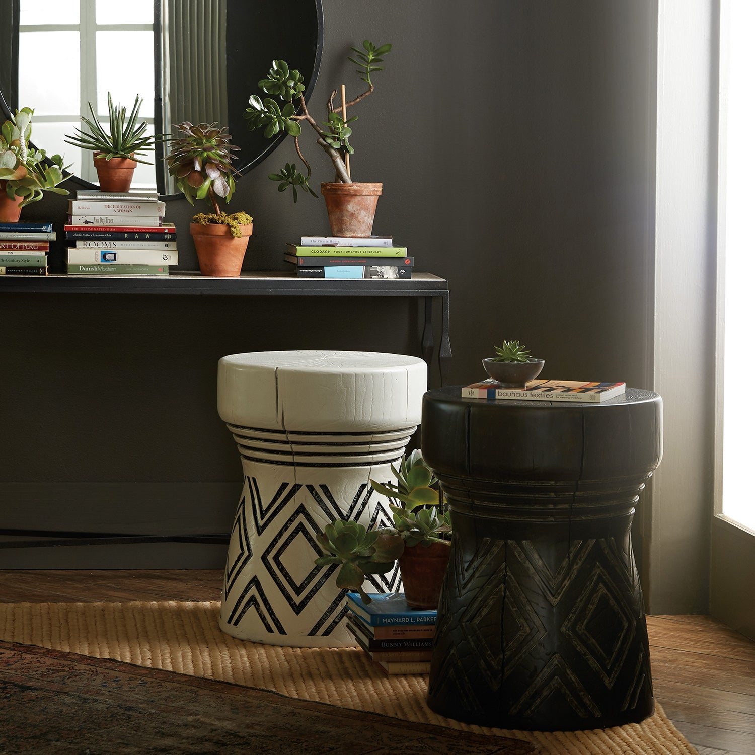 Hooker Furniture Commerce & Market Carved Stump Side Table