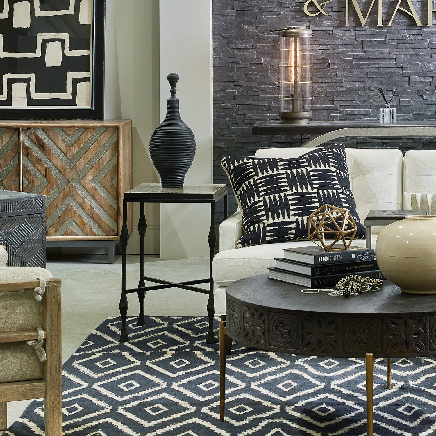 Hooker Furniture Commerce & Market Side Table