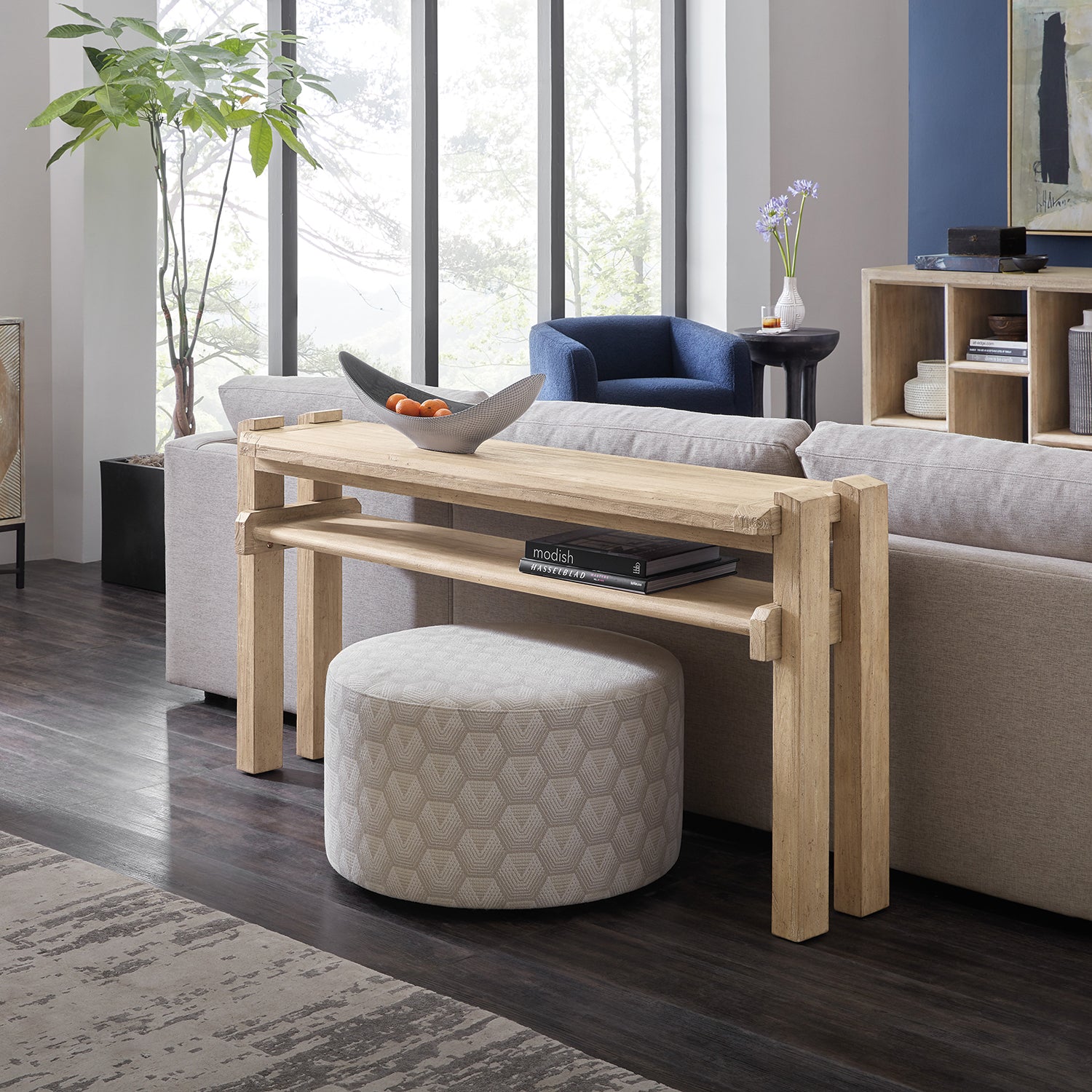 Hooker Furniture Commerce & Market Console