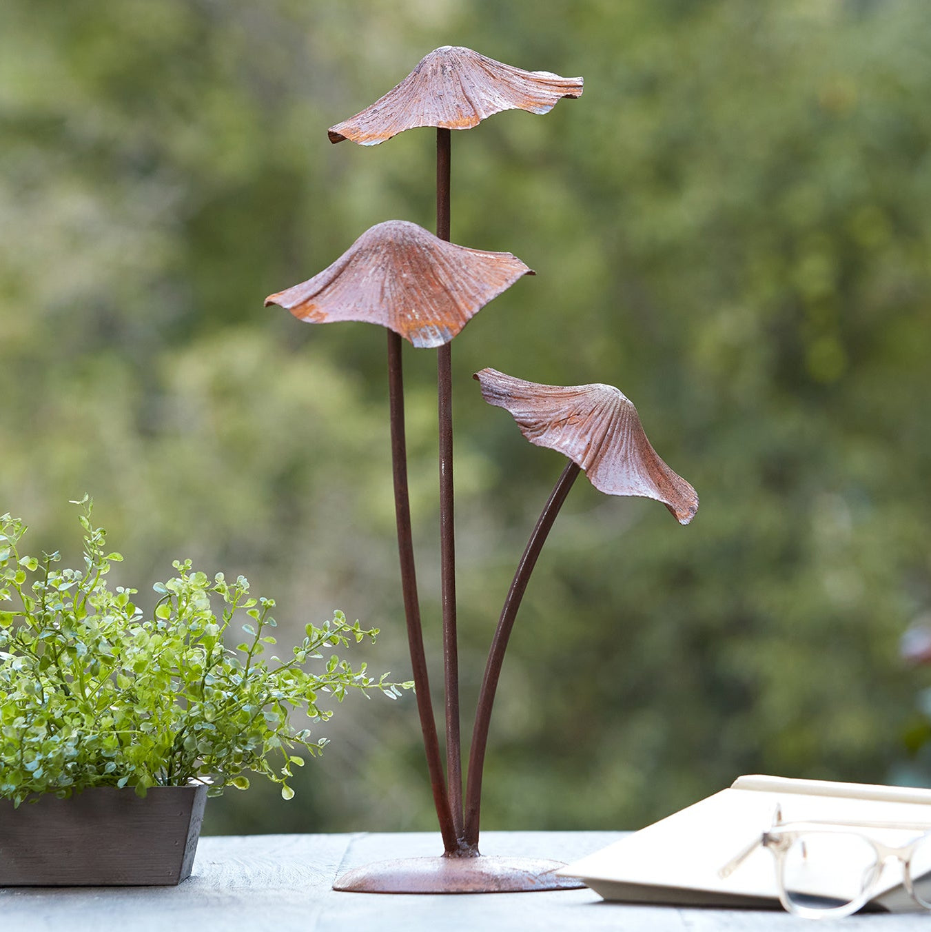 Bronze Metal Mushroom Garden Accent