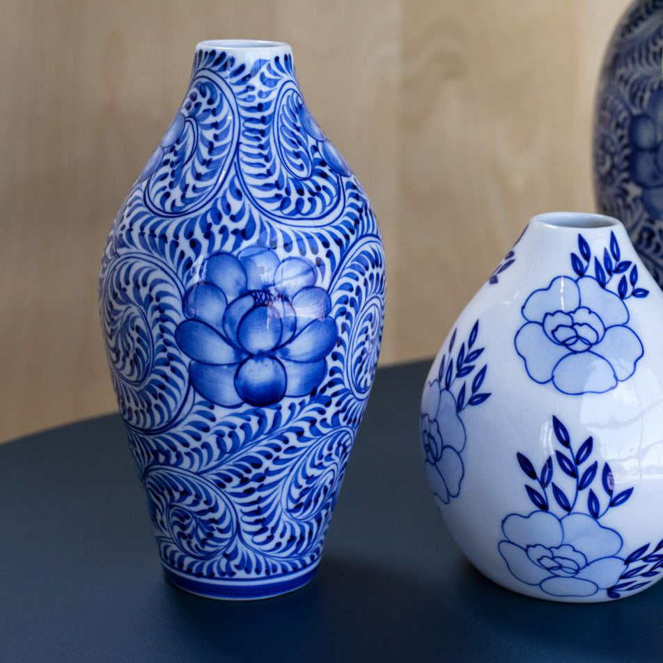 Eleanor Blue Budvase