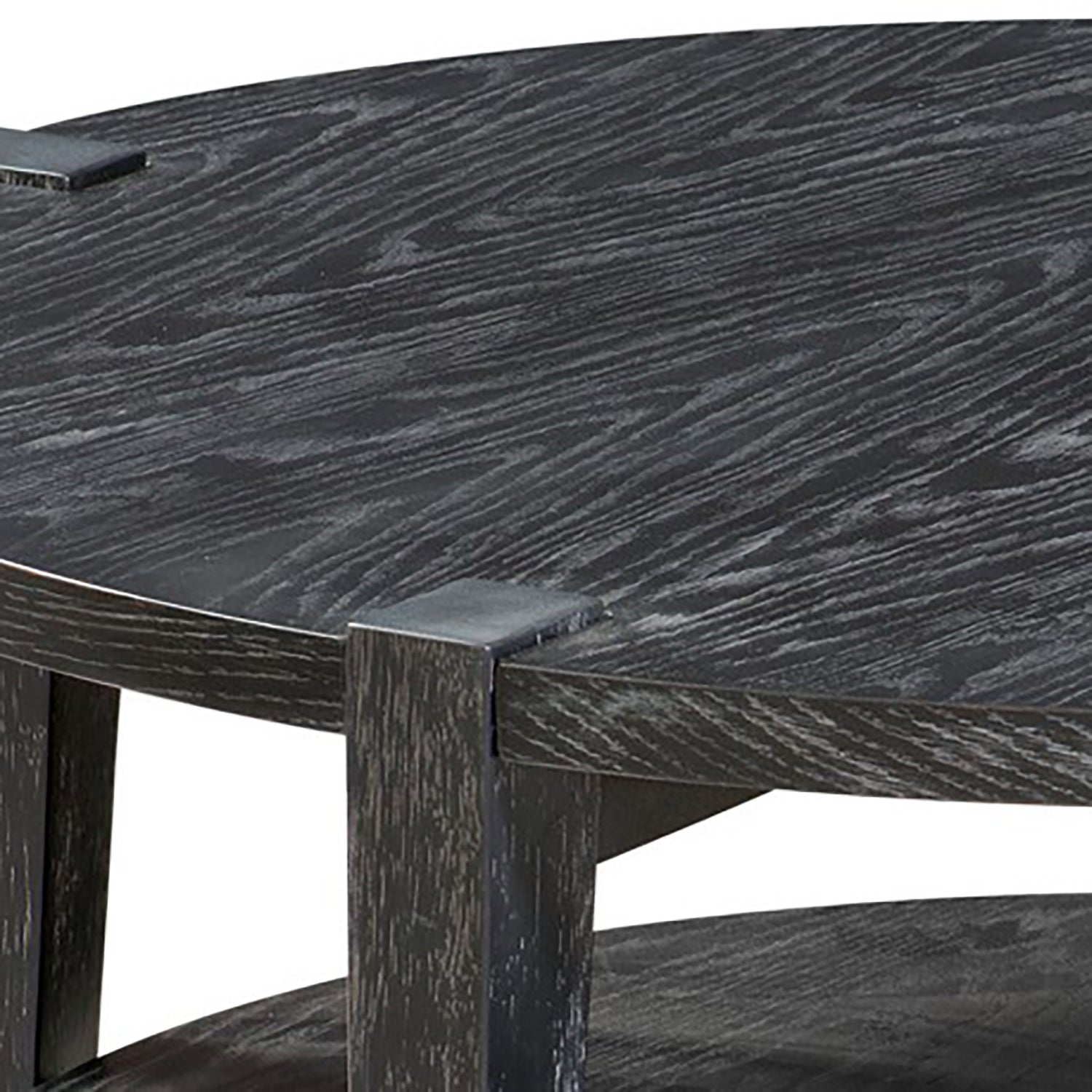 Bassett Mirror Whitfield Round Cocktail Table