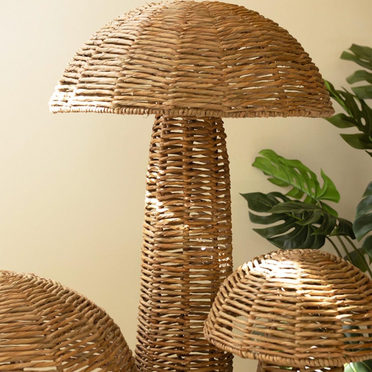 Woven Seagrass Mushroom Set of 4