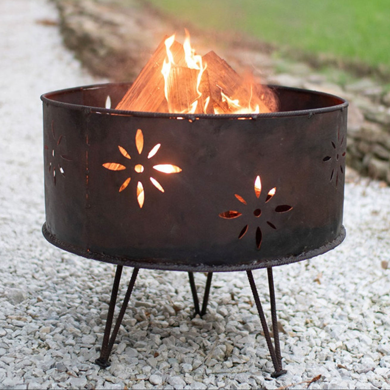 Rustic Iron Fire Pit