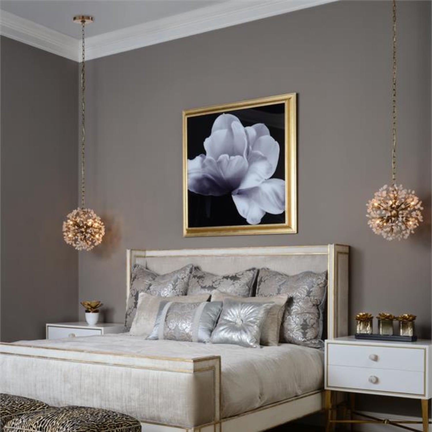John Richard Ceres: Quartz Crystal Spherical Eight-Light Chandelier