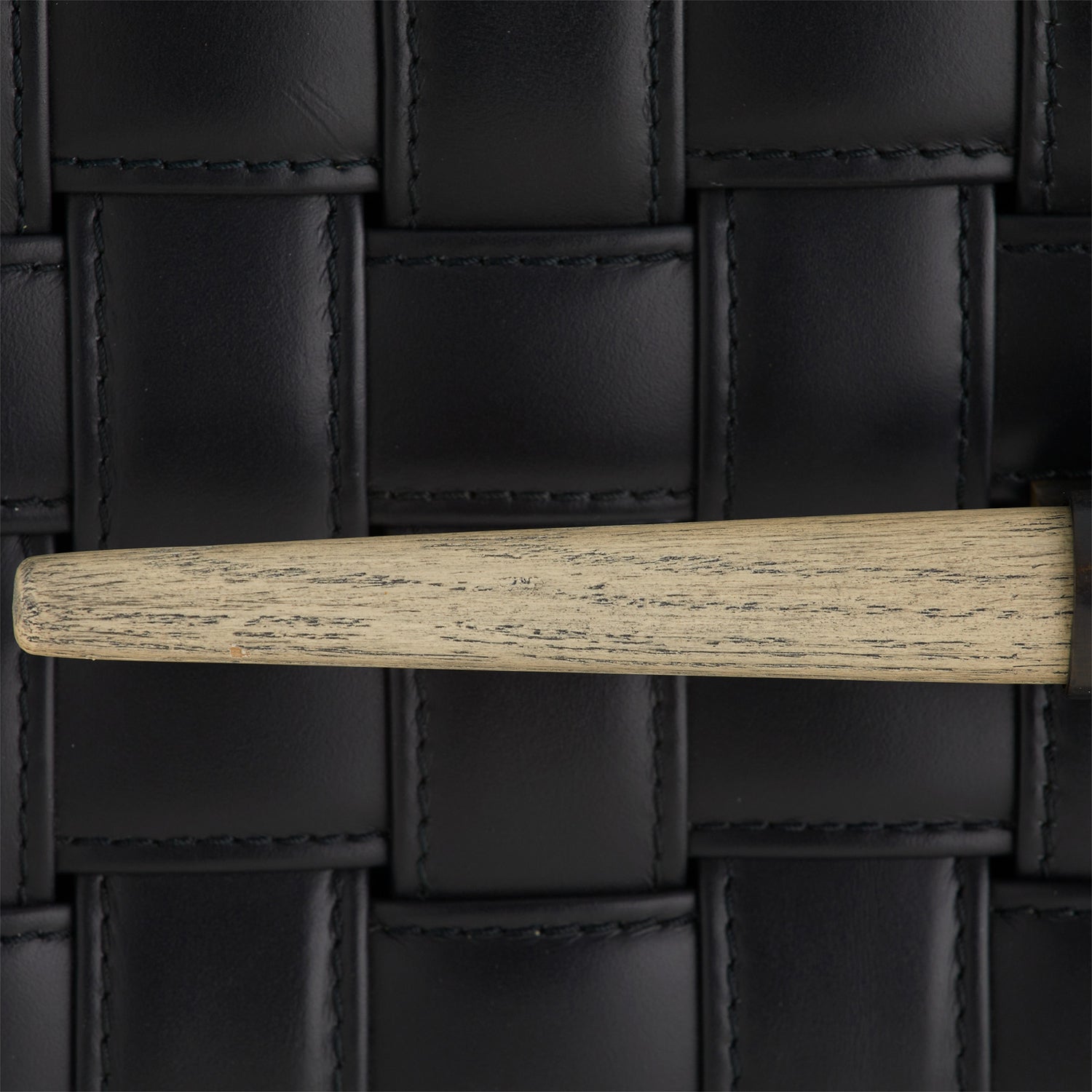 Arteriors Humphrey Box