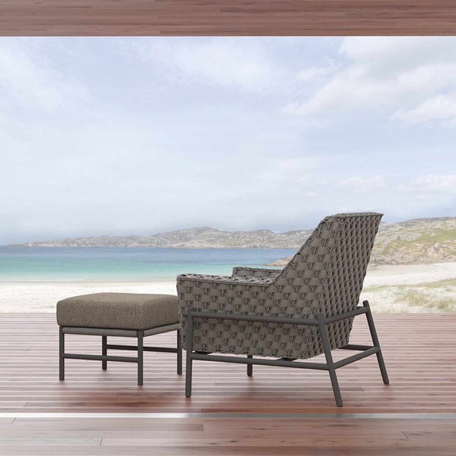 Azzuro Living Avalon Club Chair