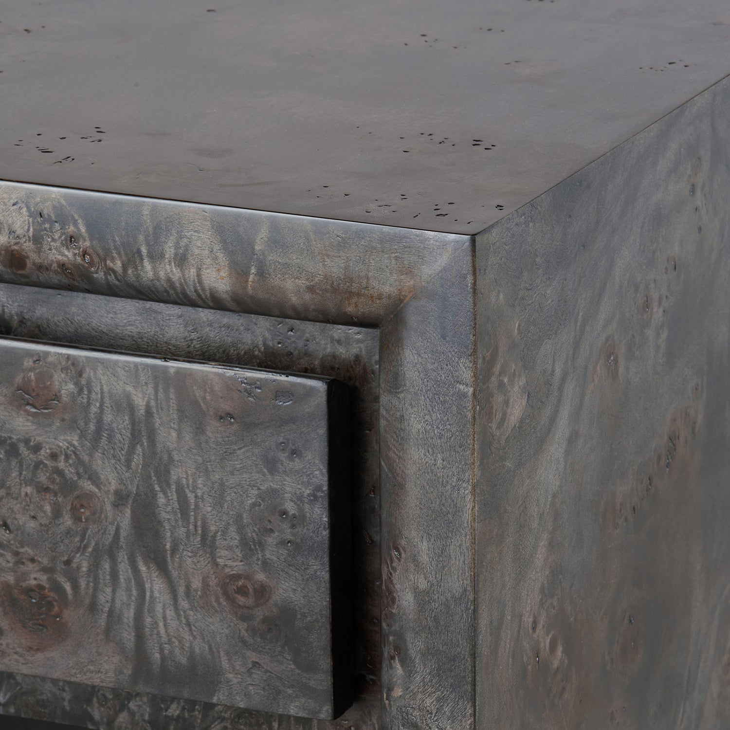 Villa and House Beatrice End Table