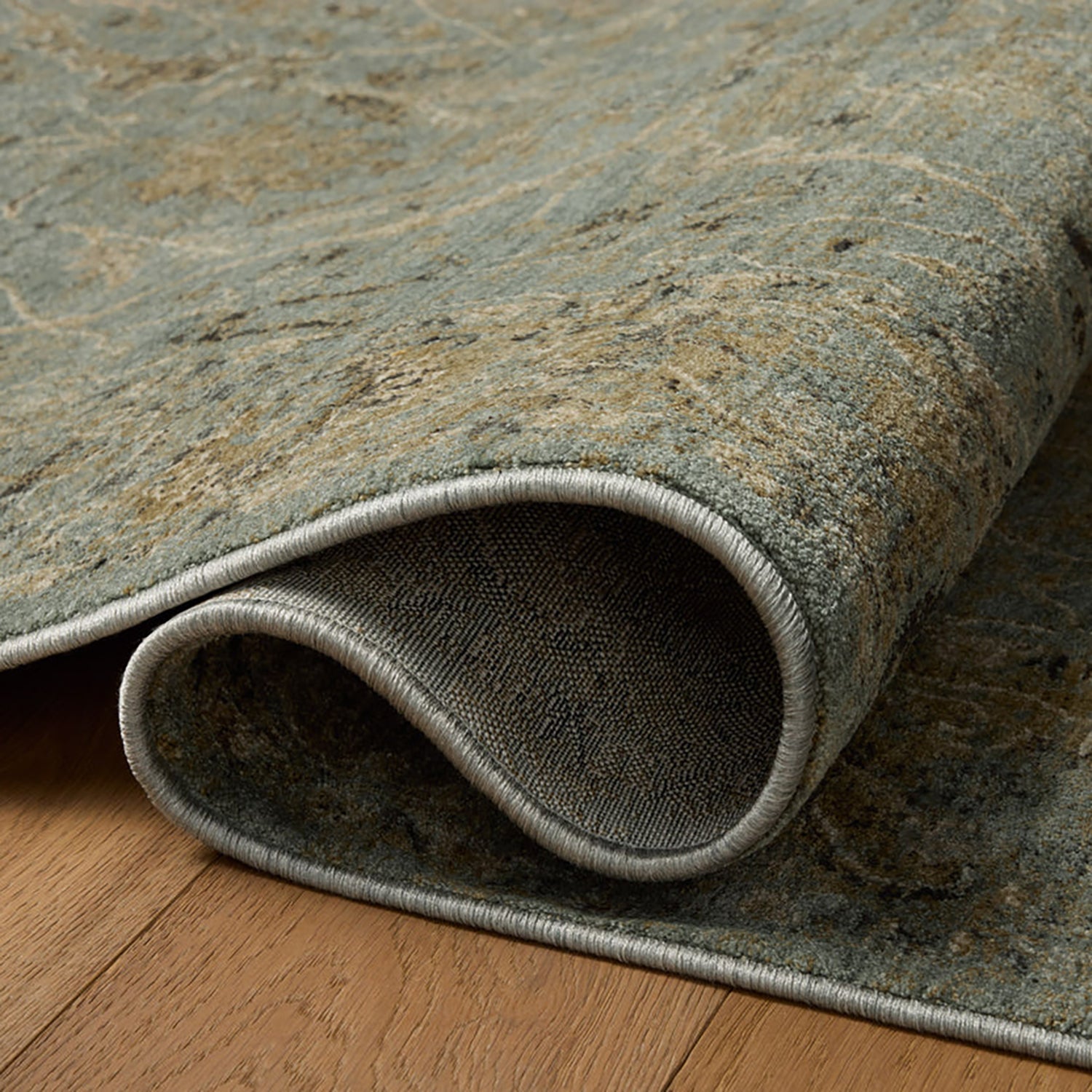 Loloi Briar Saphier Power Loomed Rug