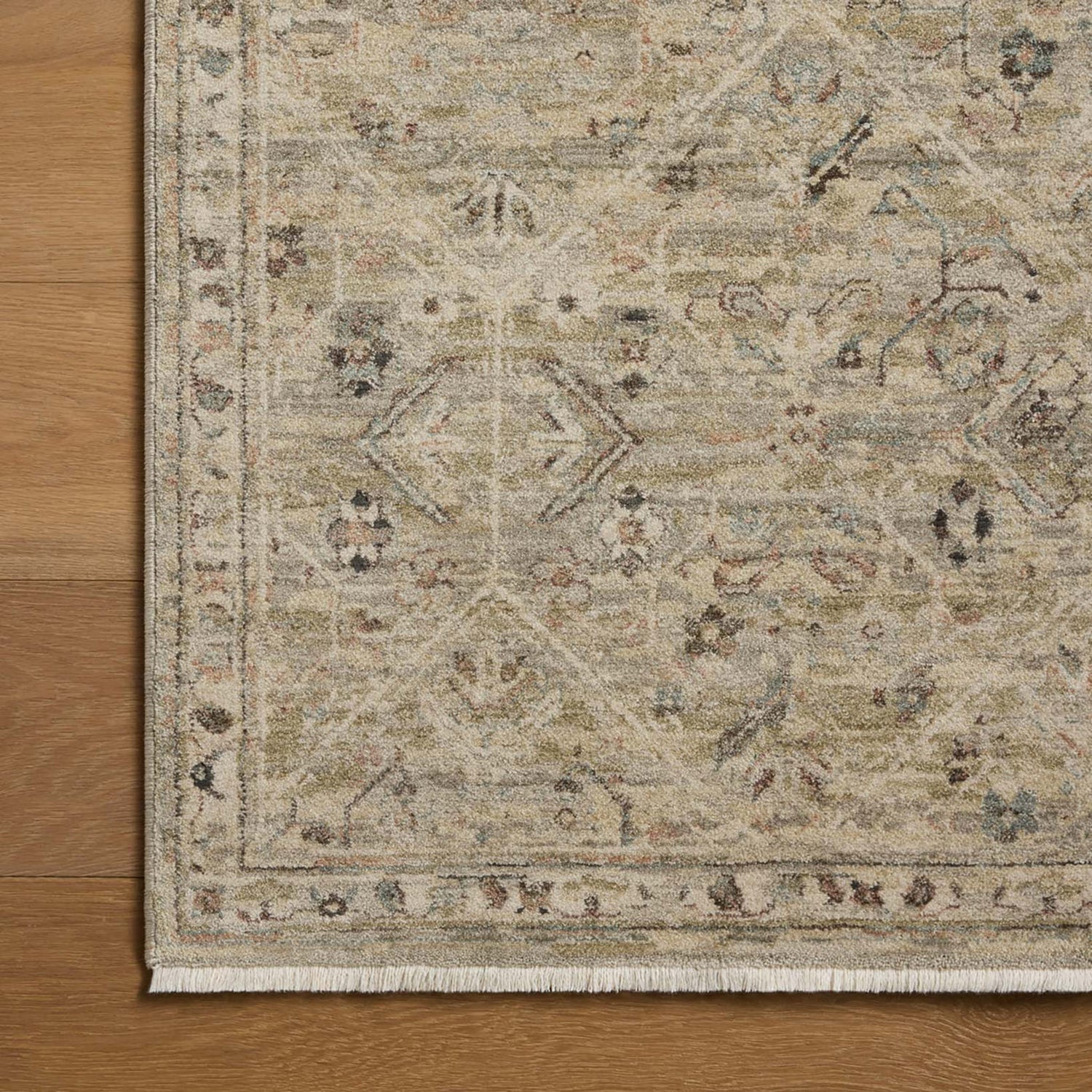 Loloi Briar Silver/Moss Power Loomed Rug