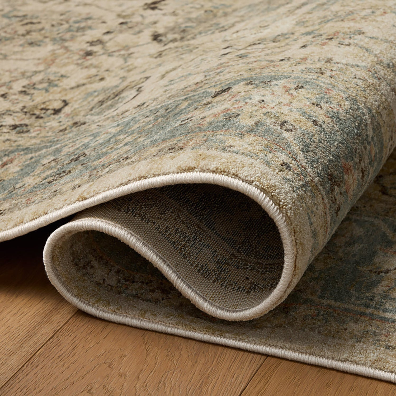 Loloi Briar Johnston Power Loomed Rug