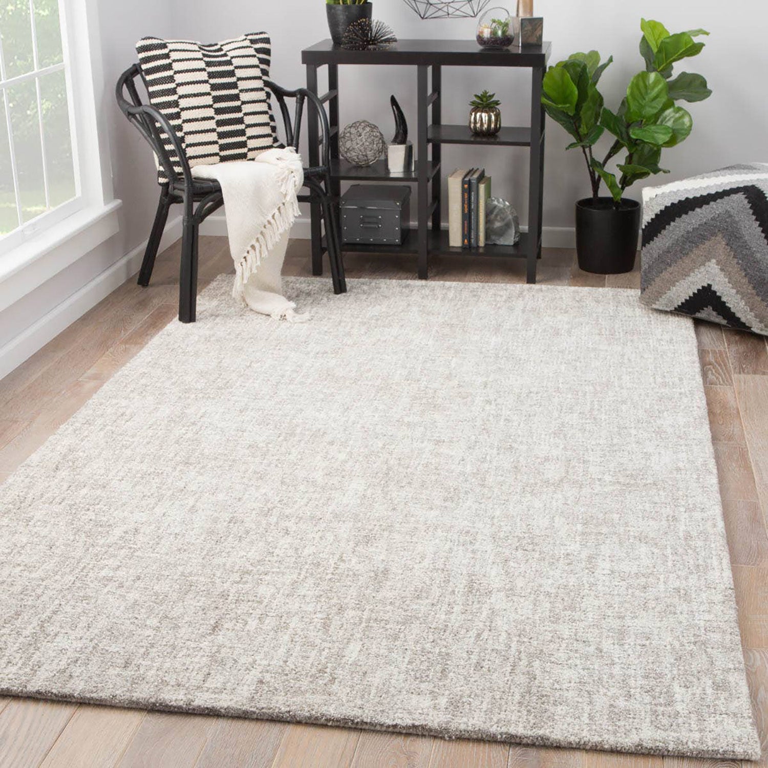 Jaipur Living Britta Plus Hand Tufted Rug