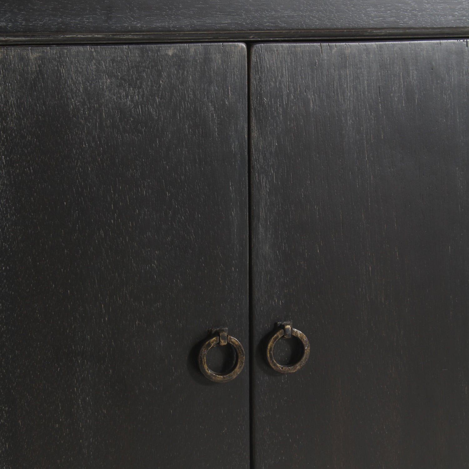 Peninsula Home Campana Buffet