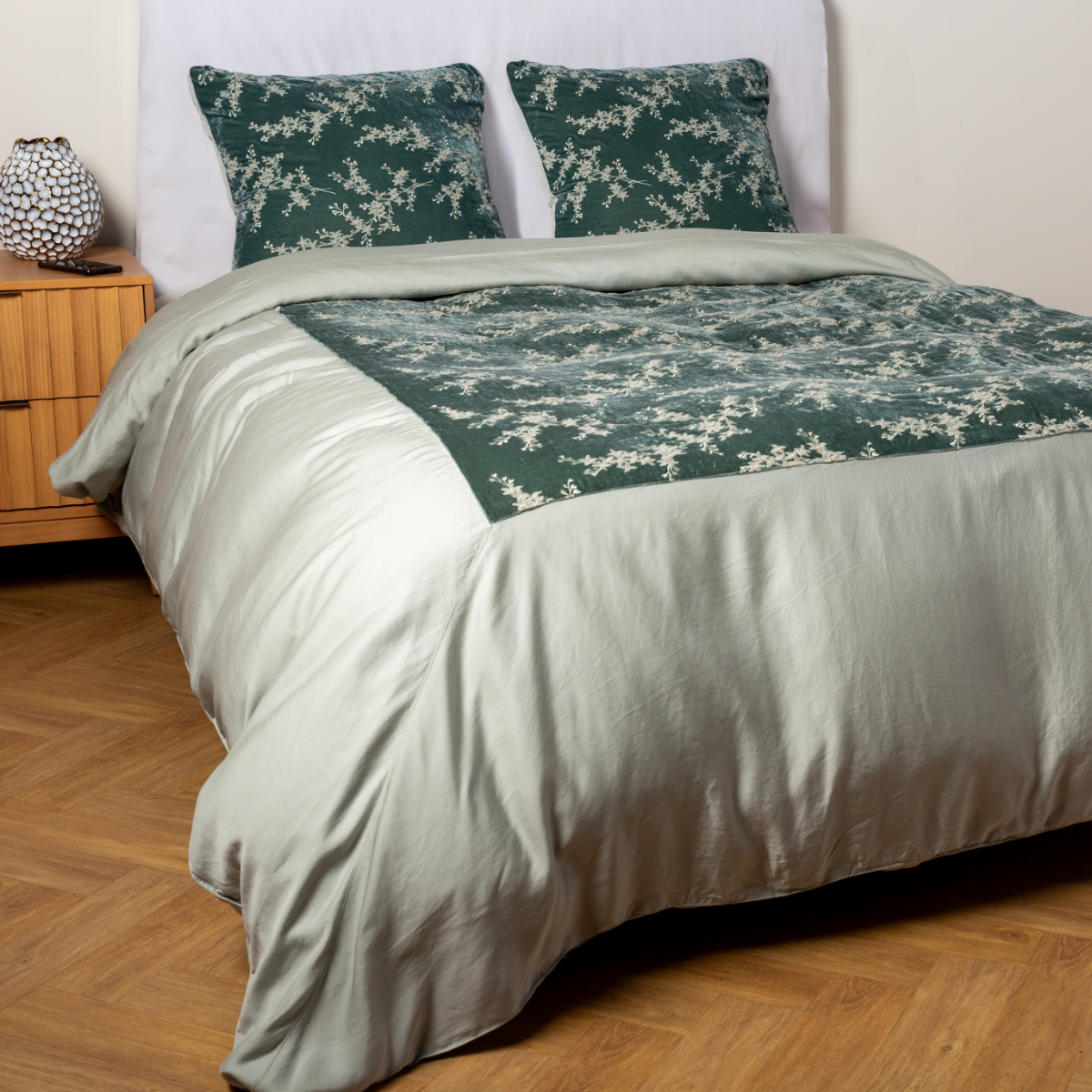Bella Notte Lynette Luxe Duvet Cover