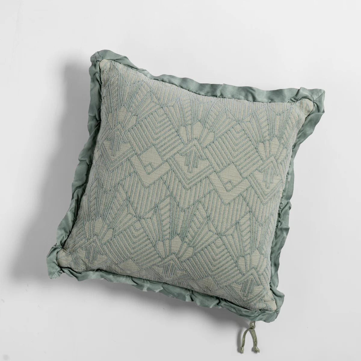 Bella Notte Trettino Throw Pillow