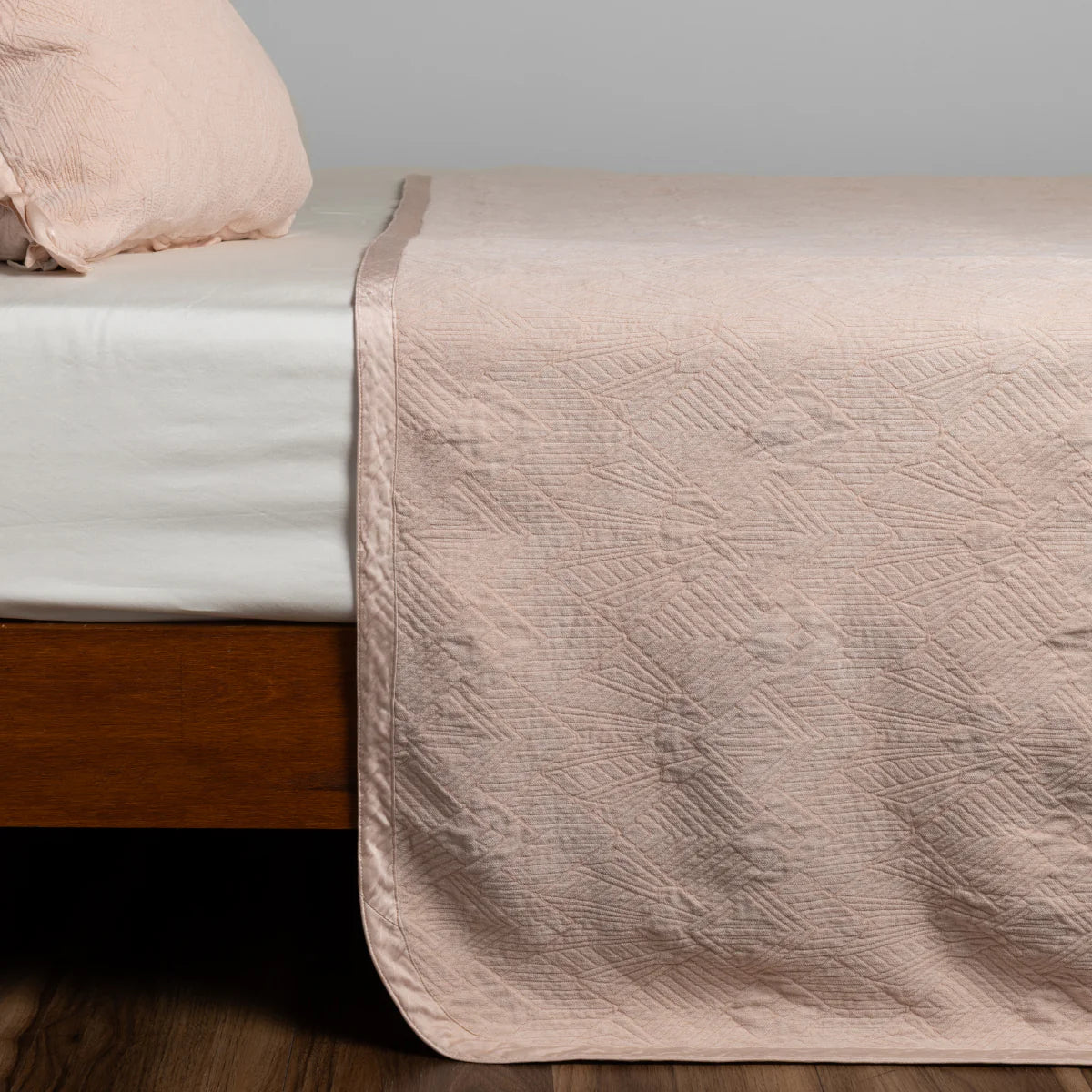 Bella Notte Trettino Bedspread in chenille jacquard, shown in a lighter neutral colorway