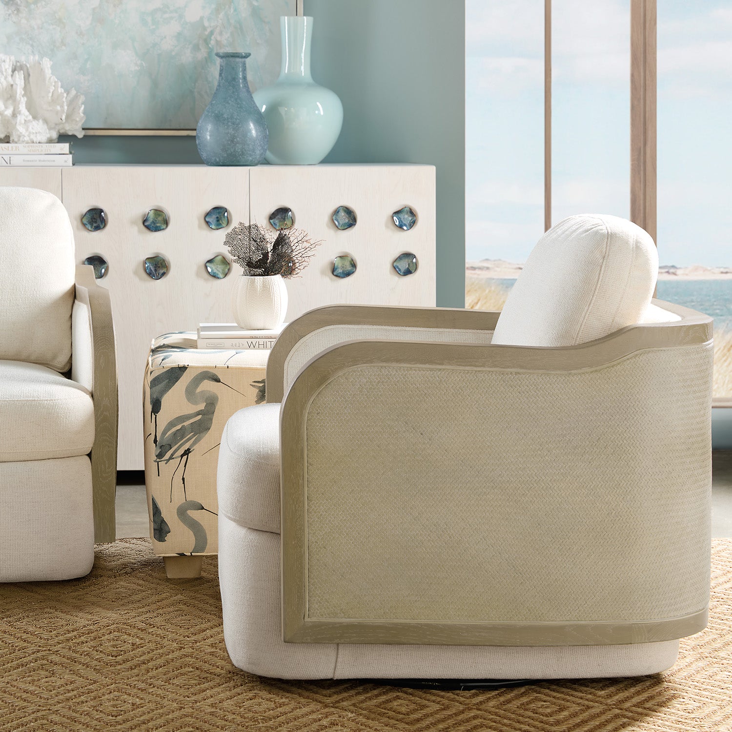 Hooker Furniture Wilma Swivel Chair