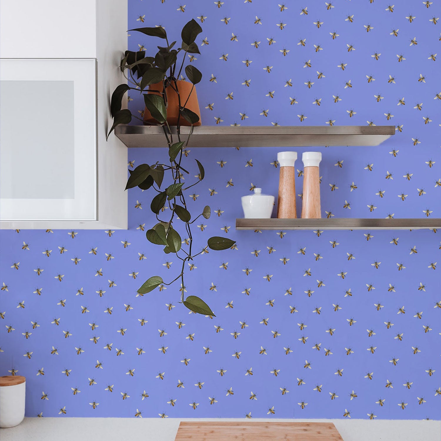 Mitchell Black Bee Wallpaper