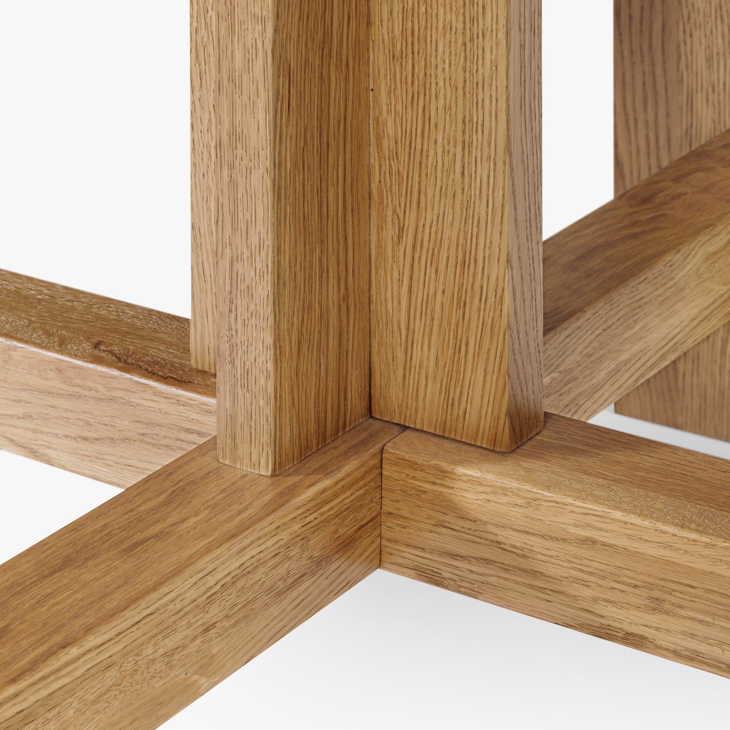 Co. House Designs Saguaro Round Oak Honey Dining Table