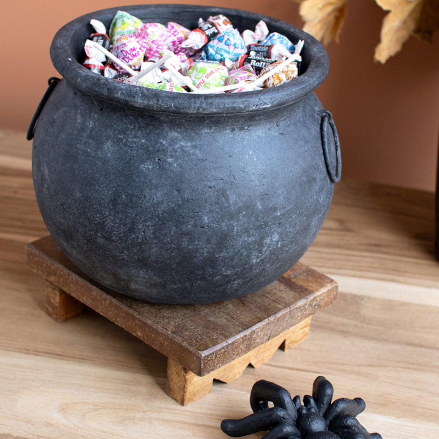 Black Terracota Halloween Candy Cauldron with Spider