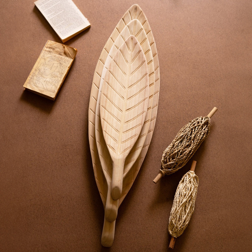 Wooden Leaf Tray Set of 3