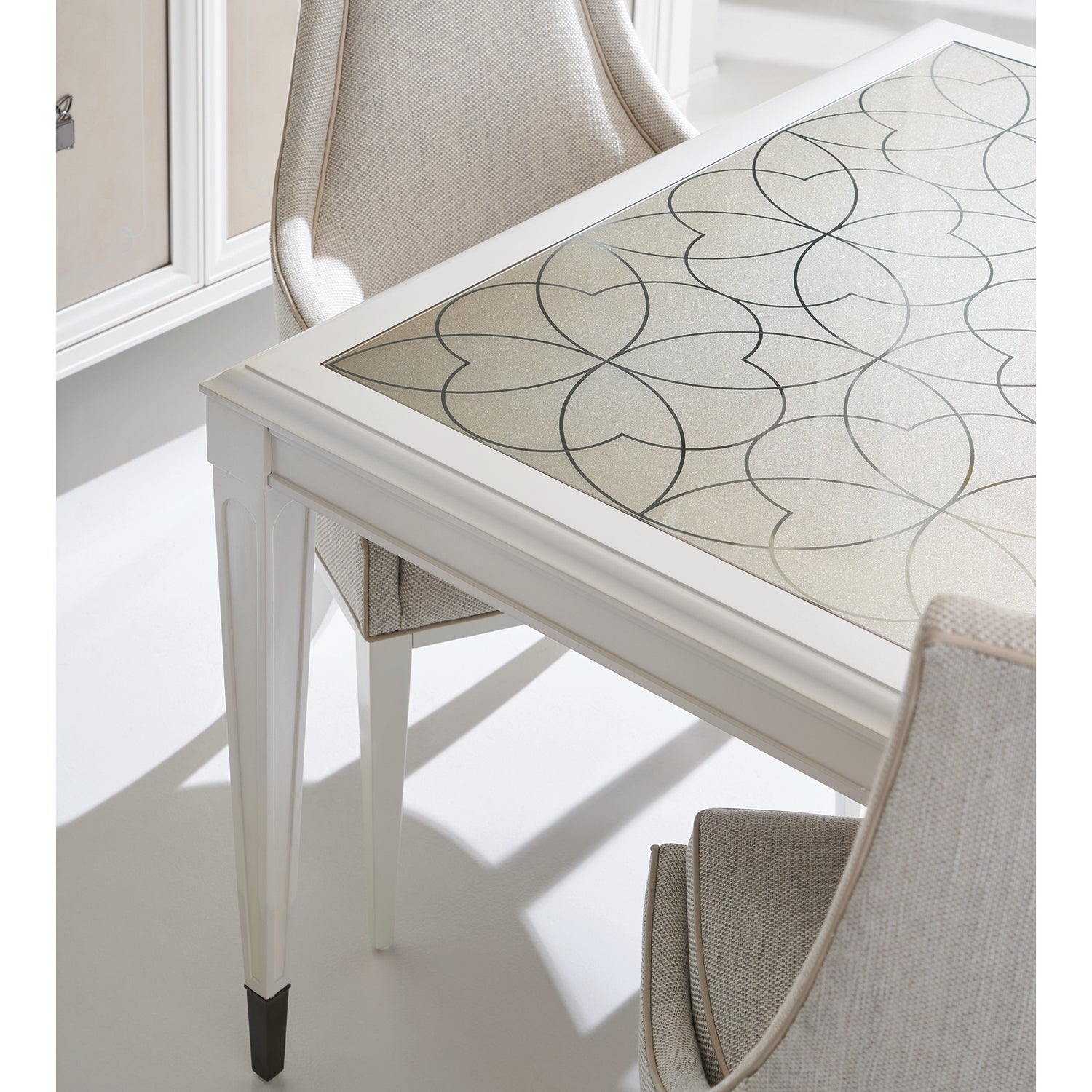 Caracole Lattice Gather Expandable Dining Table