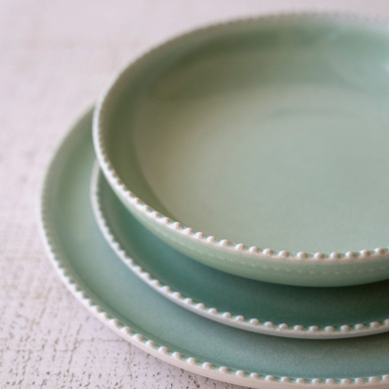 Sea Mist Dinner Place-Setting Set of 18