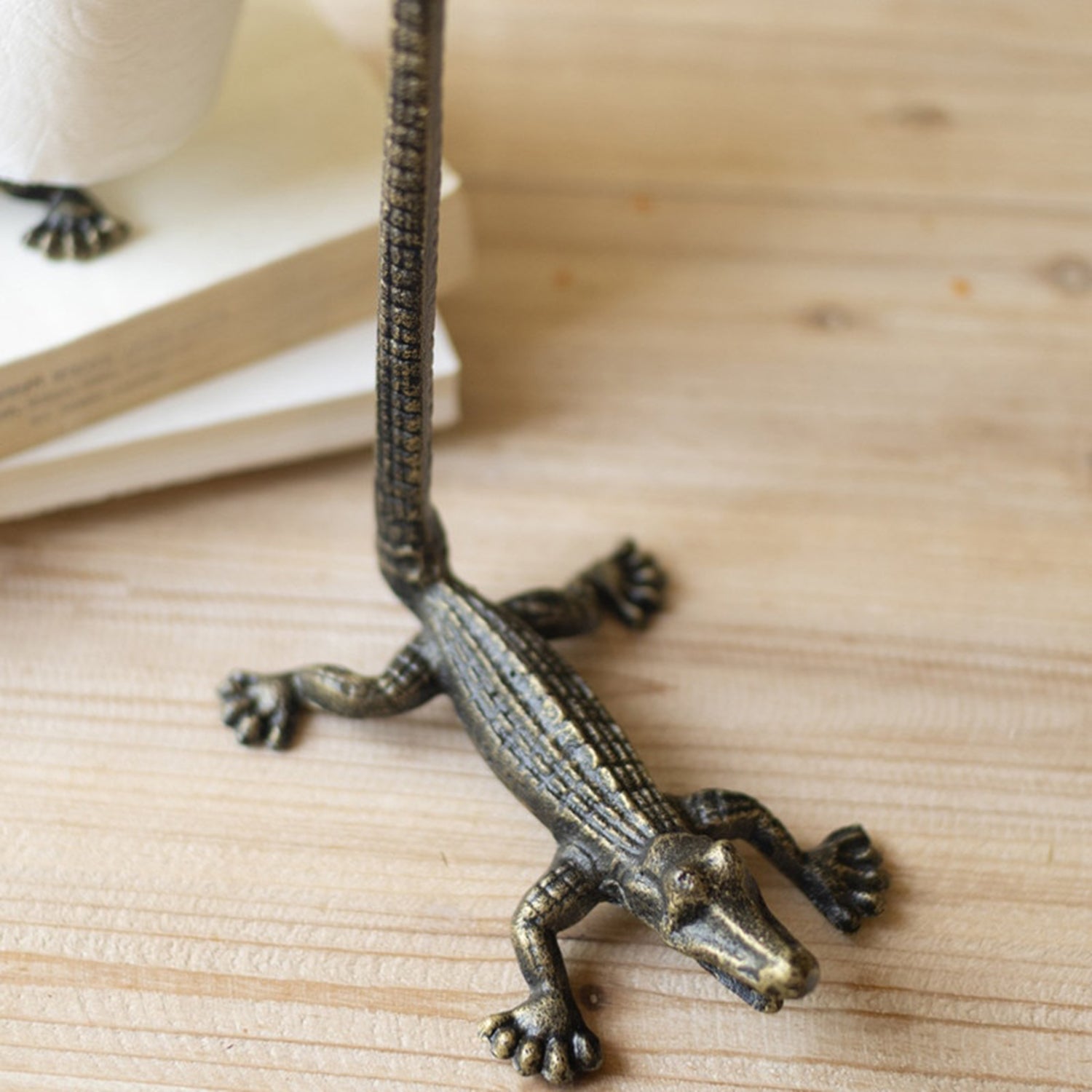 Cast Iron Crocodile Paper Towel Holder