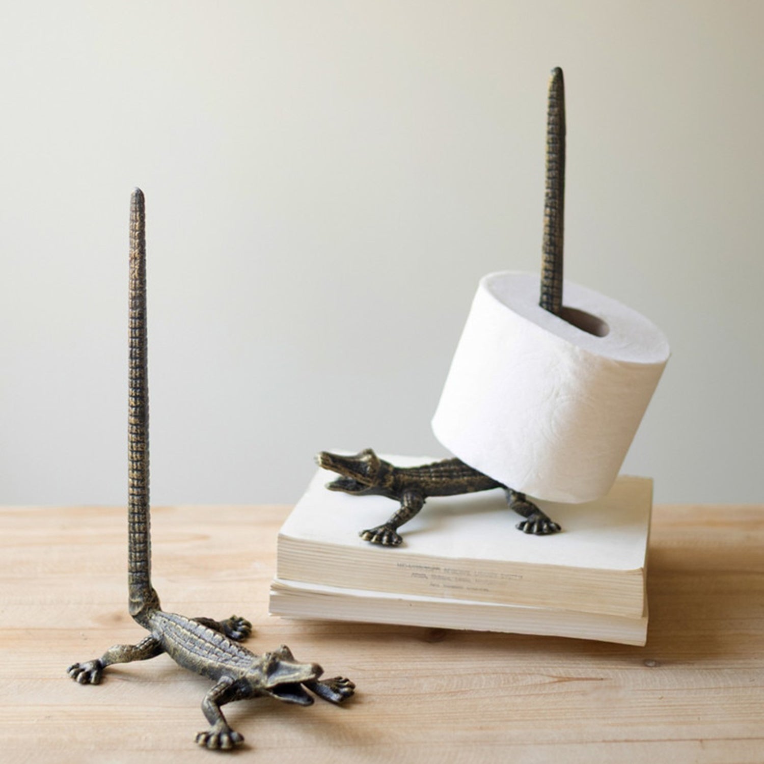 Cast Iron Crocodile Paper Towel Holder
