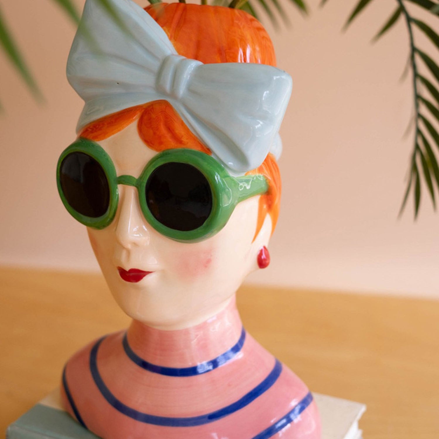 Lady with Sunglasses Set of 2