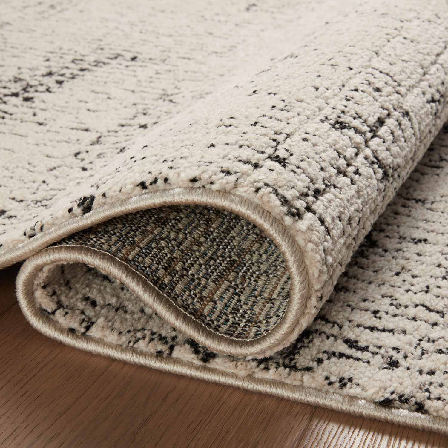 Loloi Darby Oatmeal/Charcoal Power Loomed Rug