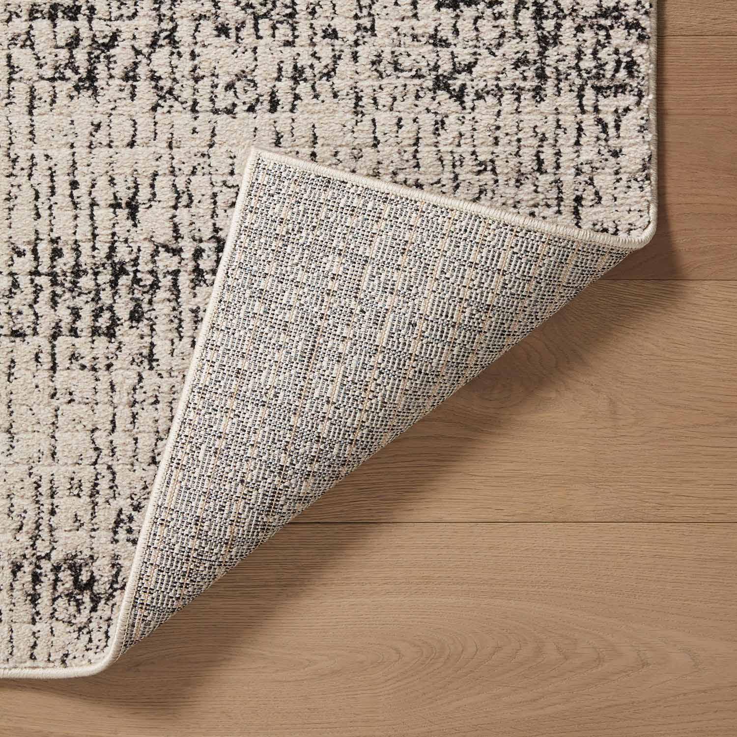 Loloi Darby Oatmeal/Charcoal Power Loomed Rug