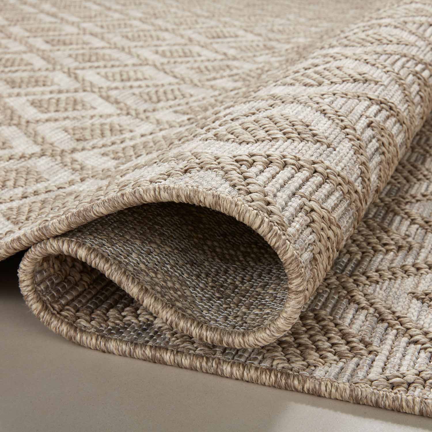 Loloi Dawn Natural Dia Indoor/Outdoor Rug