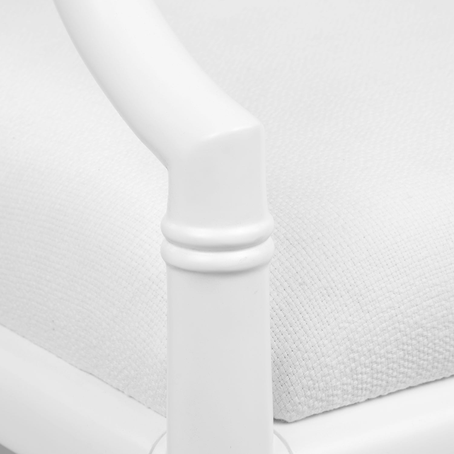 Villa and House Delia Arm Chair