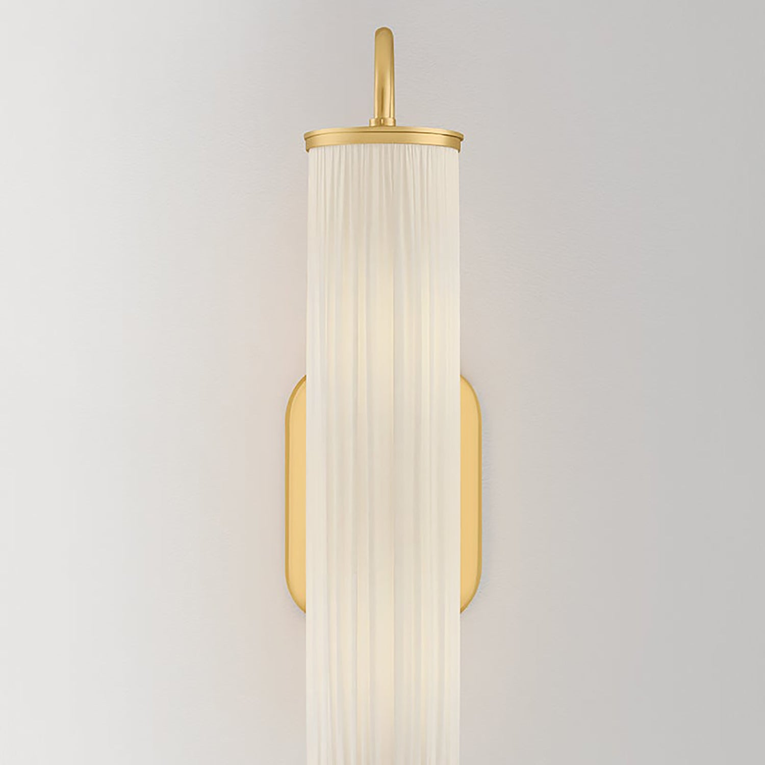 Augusta Hoffman x Hudson Valley Lighting Elaine Picture Light