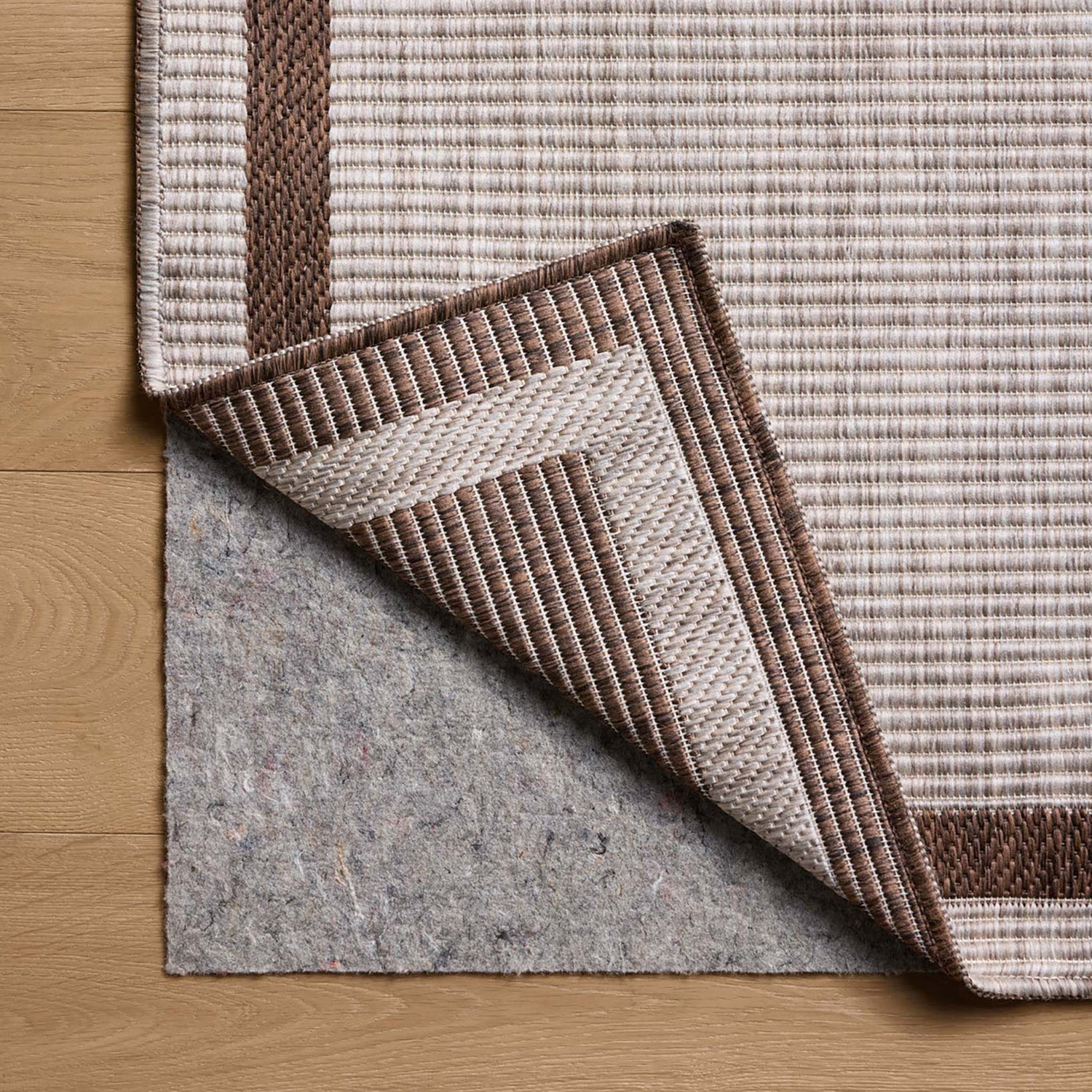 Loloi Easton Dove/Coffee Indoor/Outdoor Rug